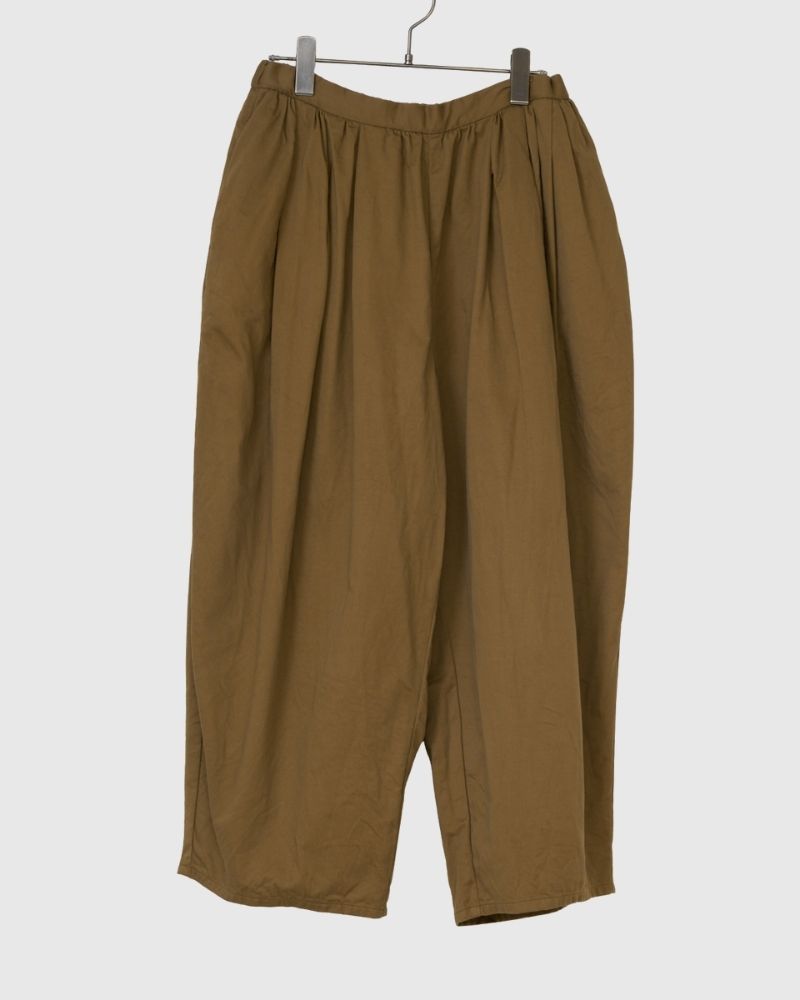 【予約】S/S R347 SATIN CAMILLE TUCKED PANTS（2月末 – 3月初旬）
