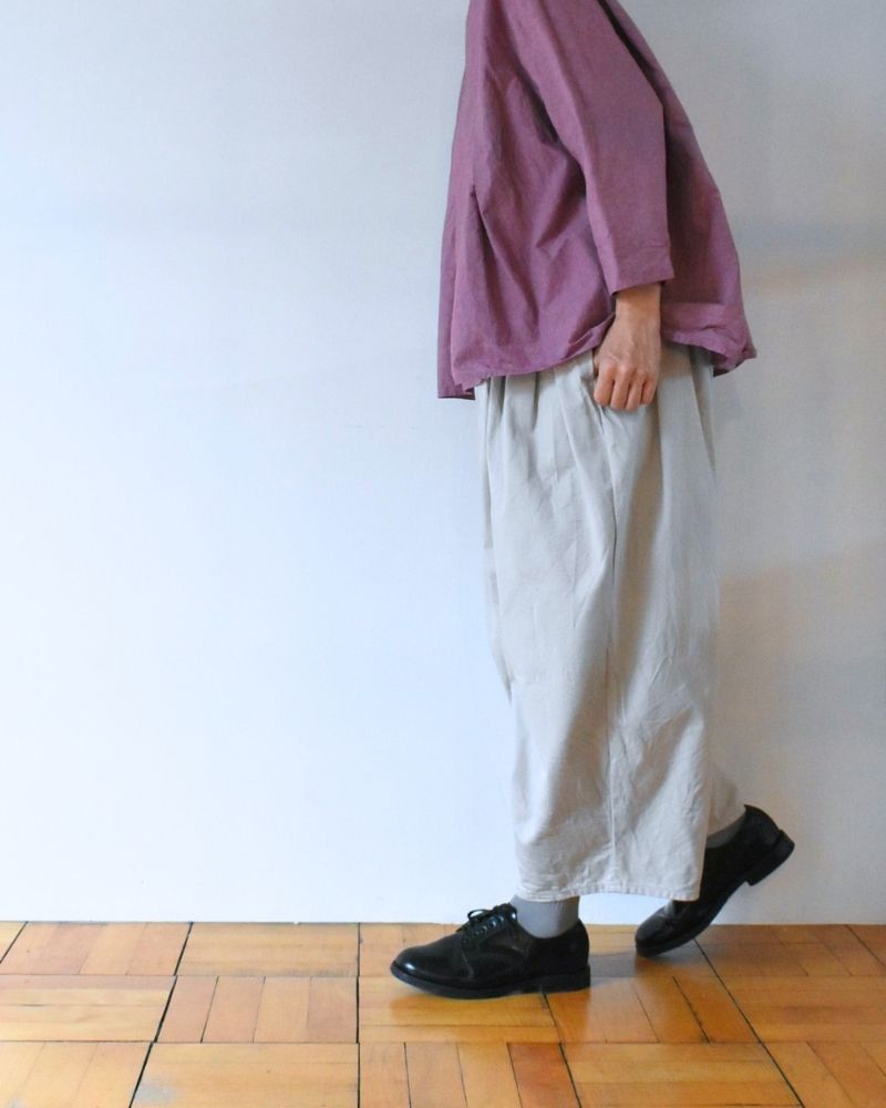 【予約】S/S R347 SATIN CAMILLE TUCKED PANTS（2月末 – 3月初旬）