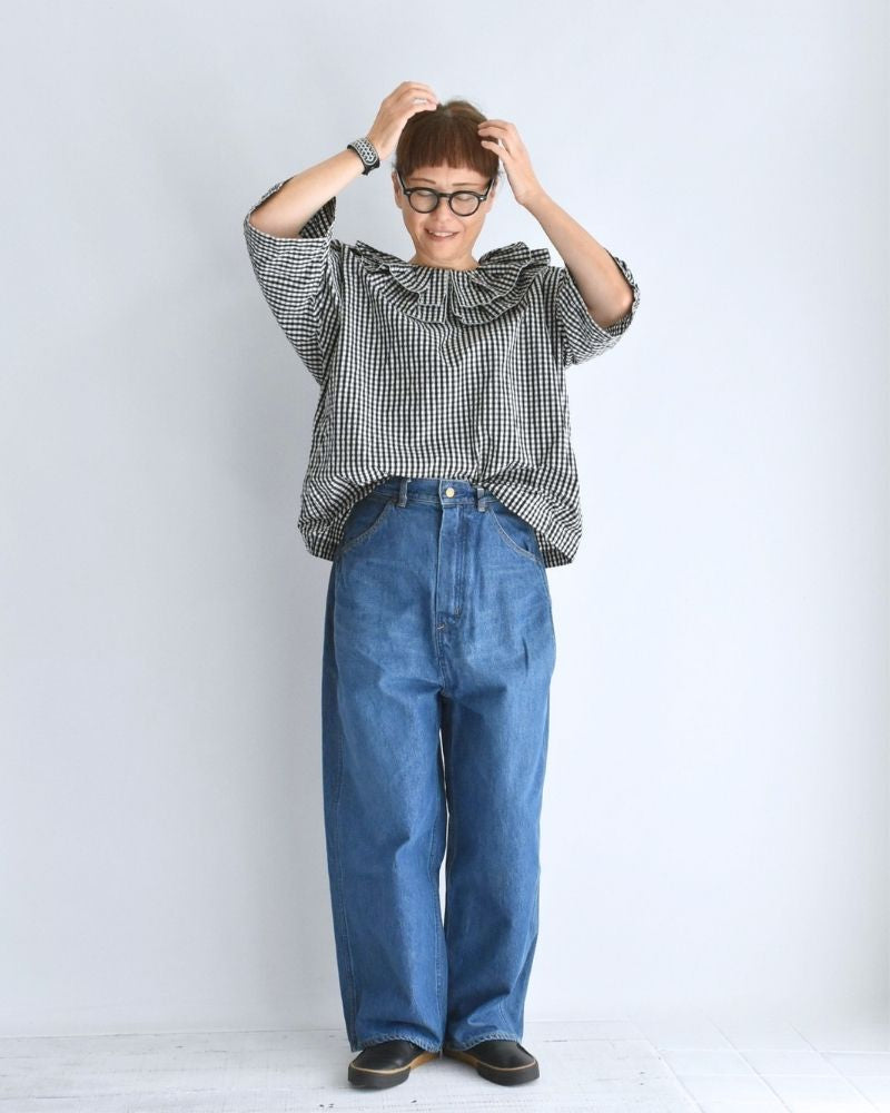 タックフリルプルオーバー Black/Ecru Check