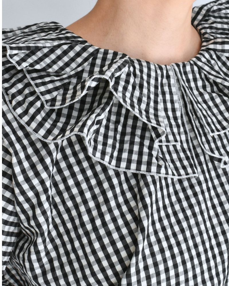 タックフリルプルオーバー Black/Ecru Check