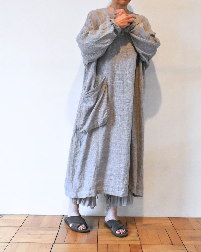 【予約】S/S LA452 LINEN BIRDS EYE BIG POCKET URBAN ONE PIECE（3月中旬 – 3月末）