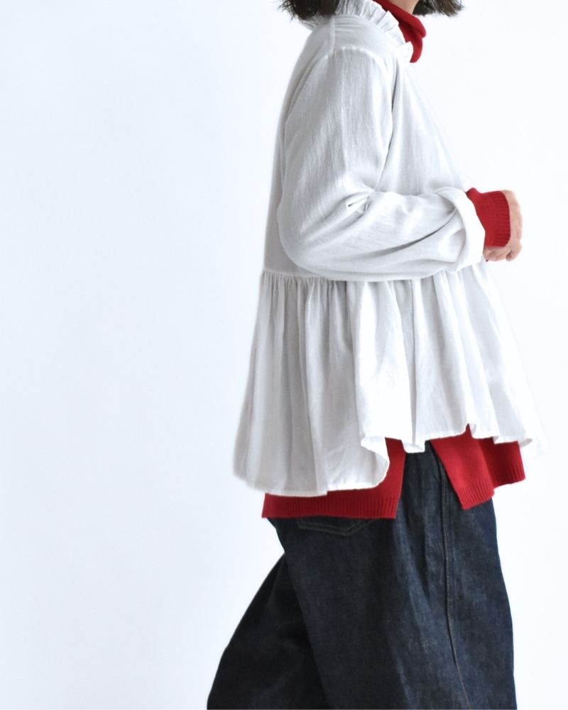 12GG PLAIN STITCH DROP SHOULDER POLO NECK WITH SLIT Red