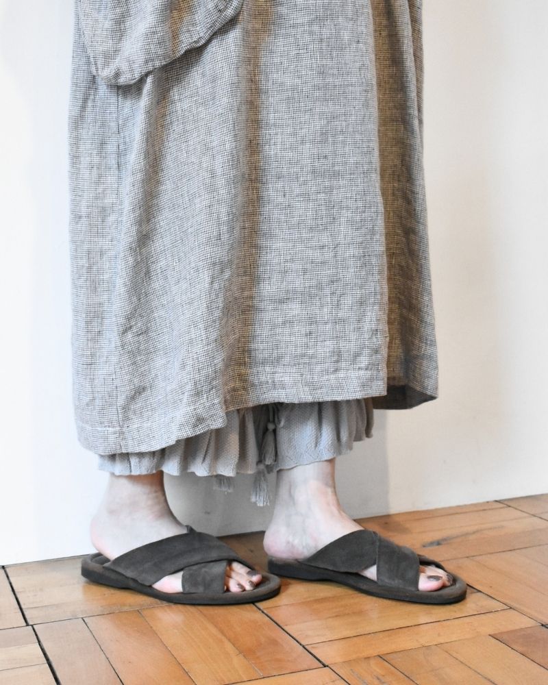 【予約】S/S LA452 LINEN BIRDS EYE BIG POCKET URBAN ONE PIECE（3月中旬 – 3月末）