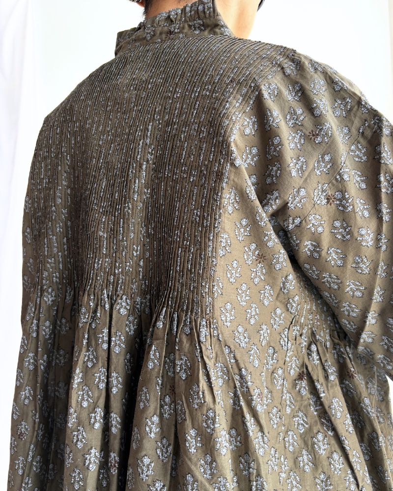 FRILL COLLAR PINTUCK SHIRT Olive