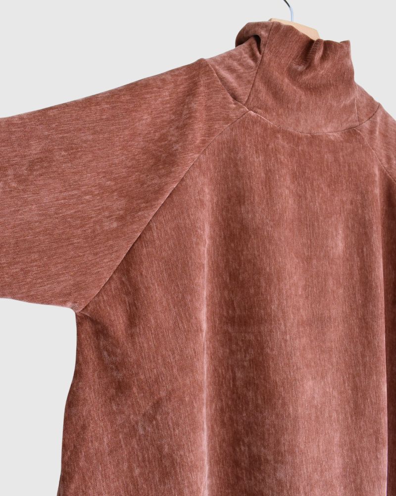 ハイネックフレアデザイントップス'BONI' Teracotta