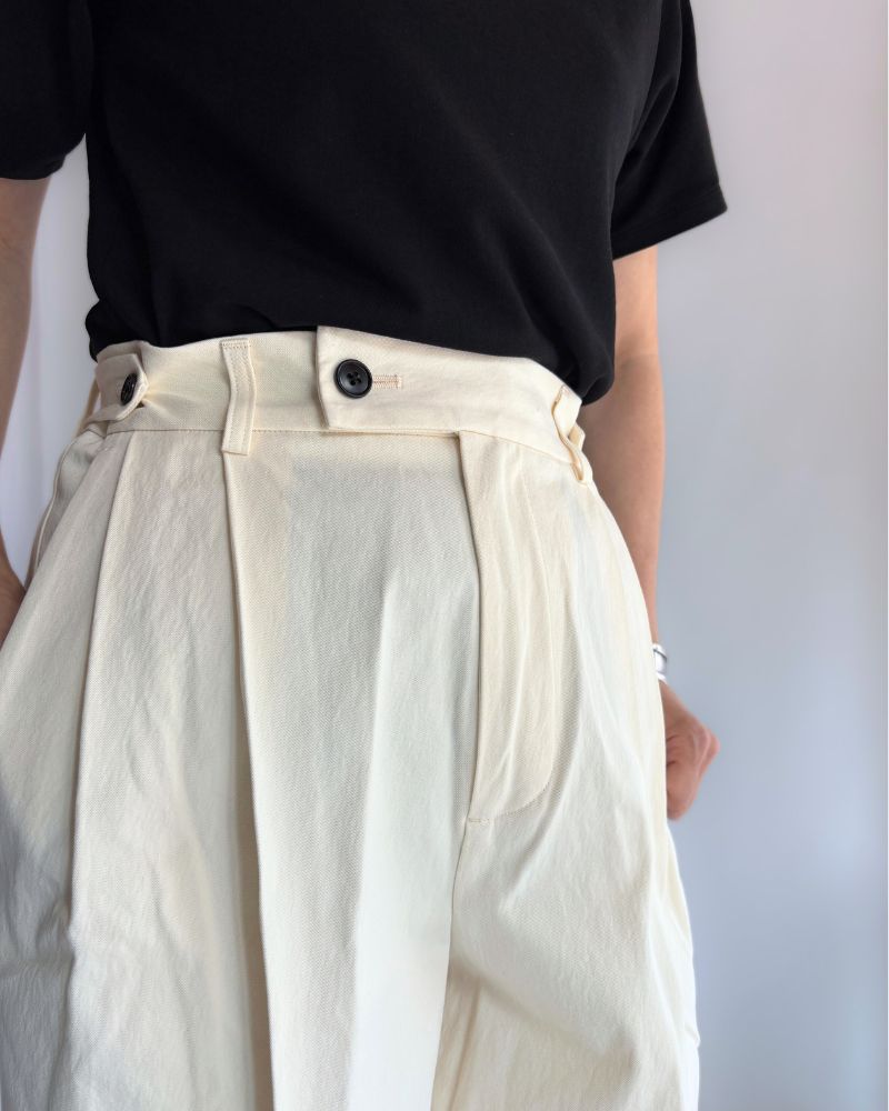 KARL-CHINO センタープレスパンツ OffWhite