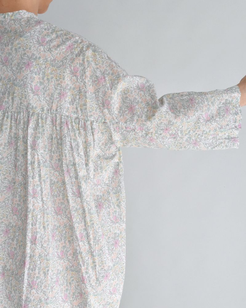 LIBERTY PRINT シャツブラウス Iris