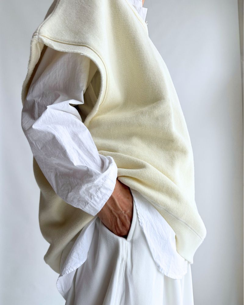 スウェットベスト White