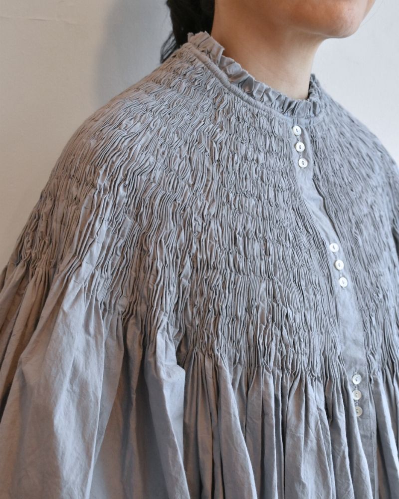 【予約】MS/F RS009 サーキュラーピンタックシャツ（9月末 - 10月初旬）