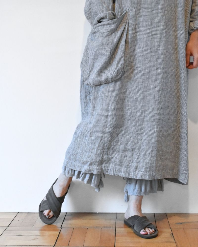 【予約】S/S LA452 LINEN BIRDS EYE BIG POCKET URBAN ONE PIECE（3月中旬 – 3月末）