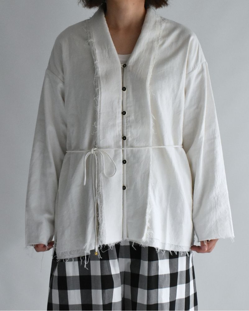 ソバカスカディ ジャケット White