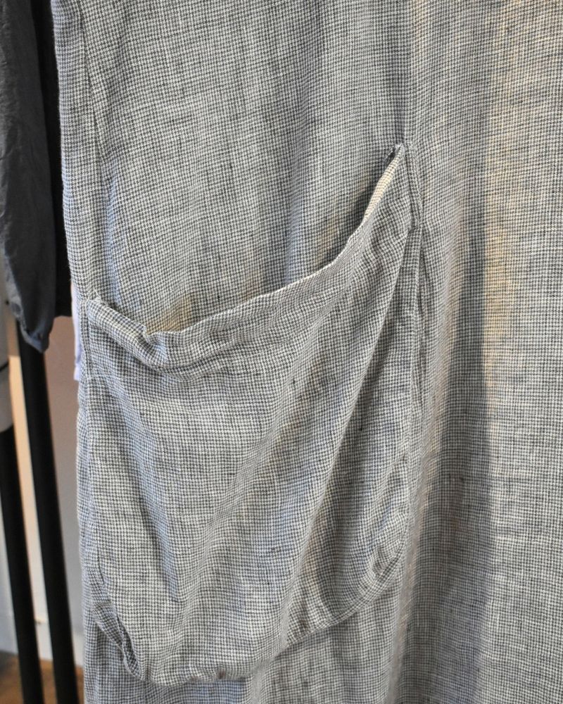 【予約】S/S LA452 LINEN BIRDS EYE BIG POCKET URBAN ONE PIECE（3月中旬 – 3月末）