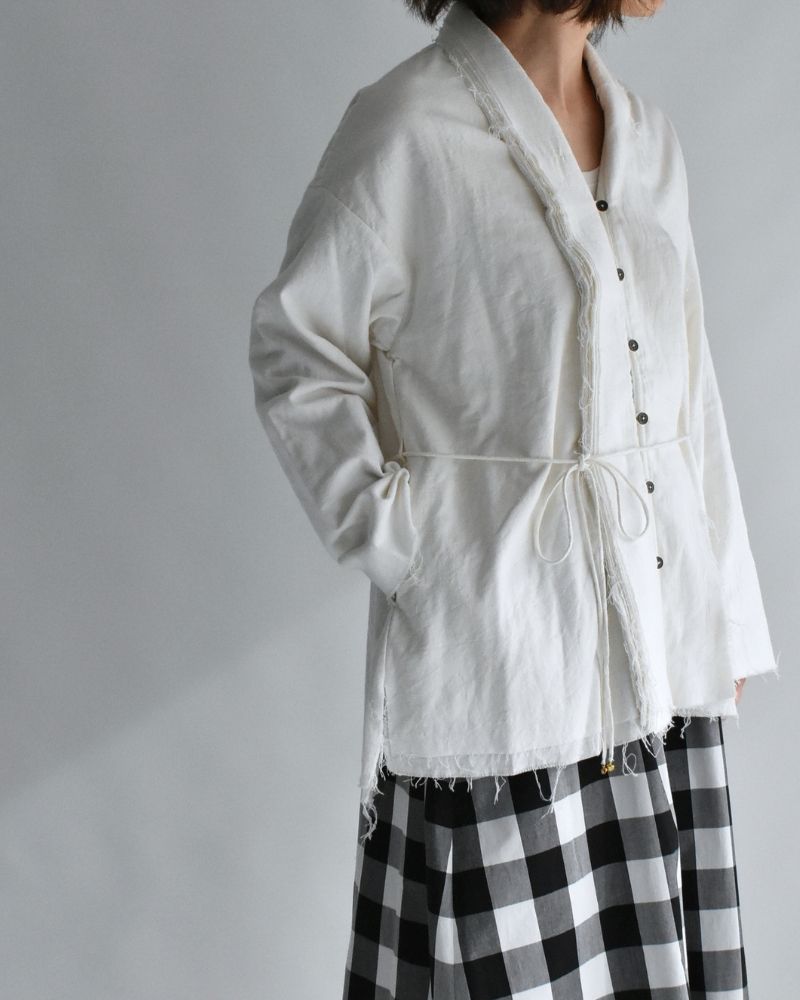 ソバカスカディ ジャケット White