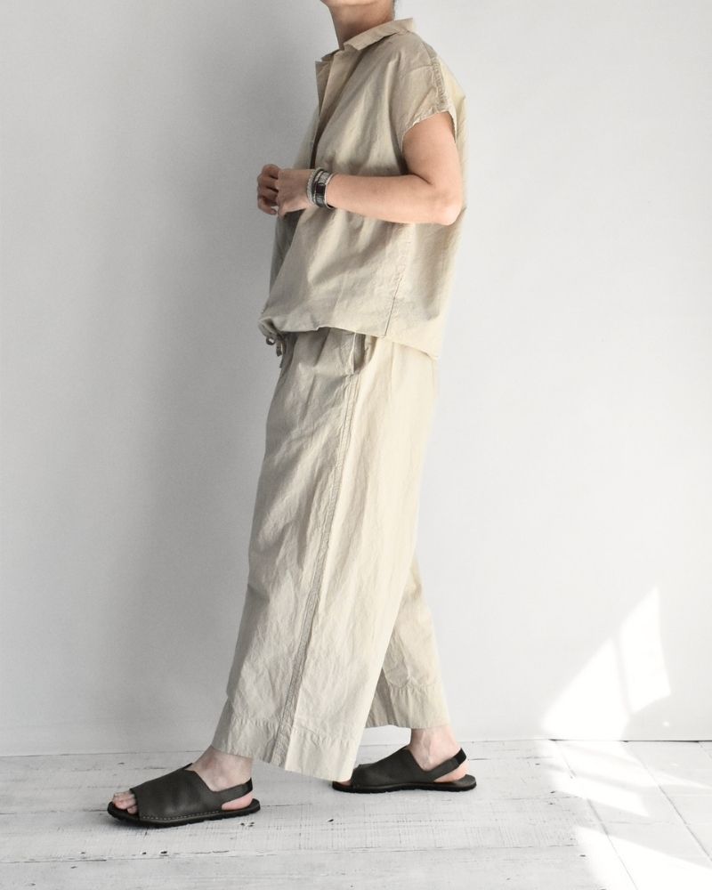 シュリンクフレンチスリーブシャツ Beige
