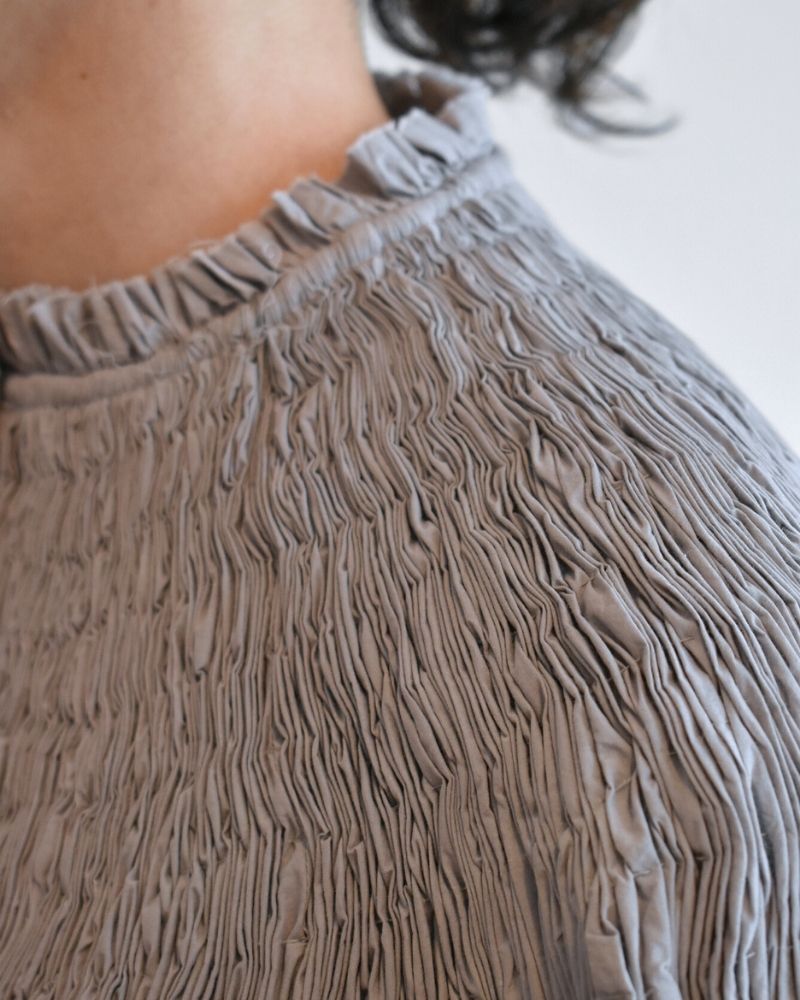 【予約】MS/F RS009 サーキュラーピンタックシャツ（9月末 - 10月初旬）