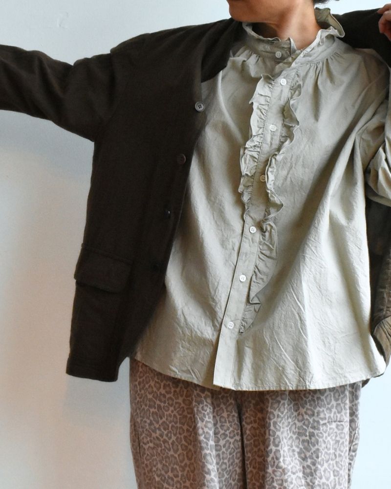 【予約】 F/W LA 529 オーディナリーフリルブラウス（10月末 - 11月初旬）