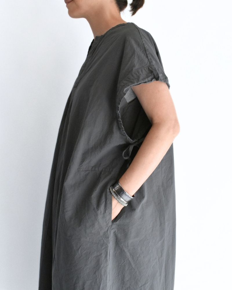 シュリンクワンピース Gray