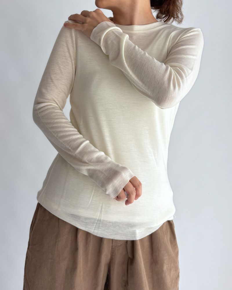 クルーネック スリムフィット（ウール） White