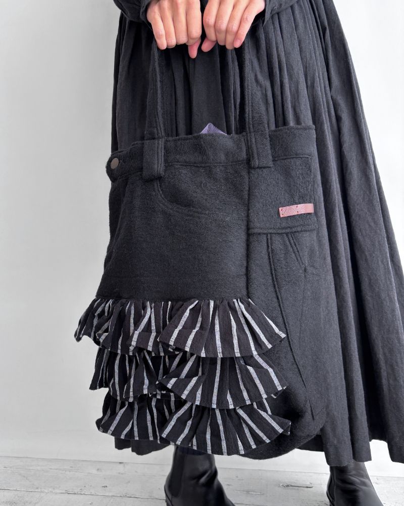 ウールのリメイクバッグ Black