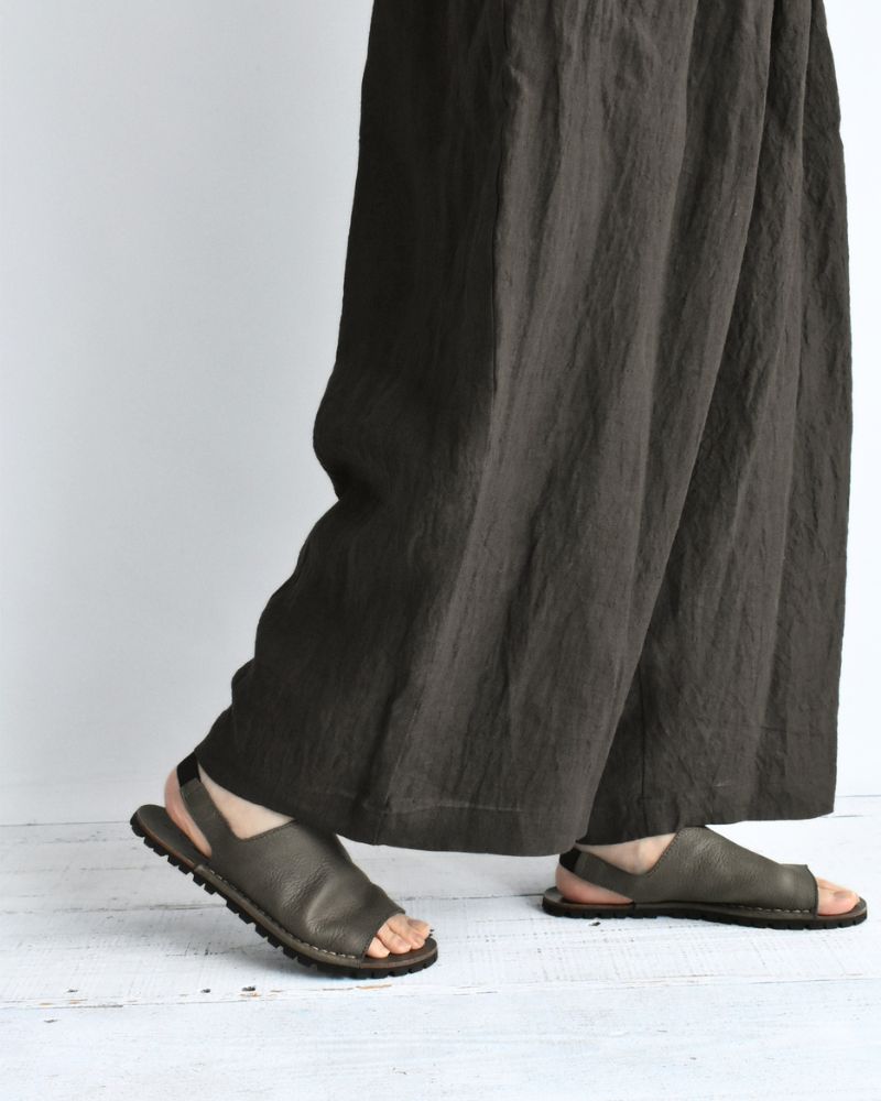 ワイドコクーン ギャザーパンツ（LINEN） Brown