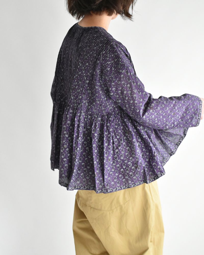 CREW-NECK BUTTON SHIRT WITH PINTUCK Purple