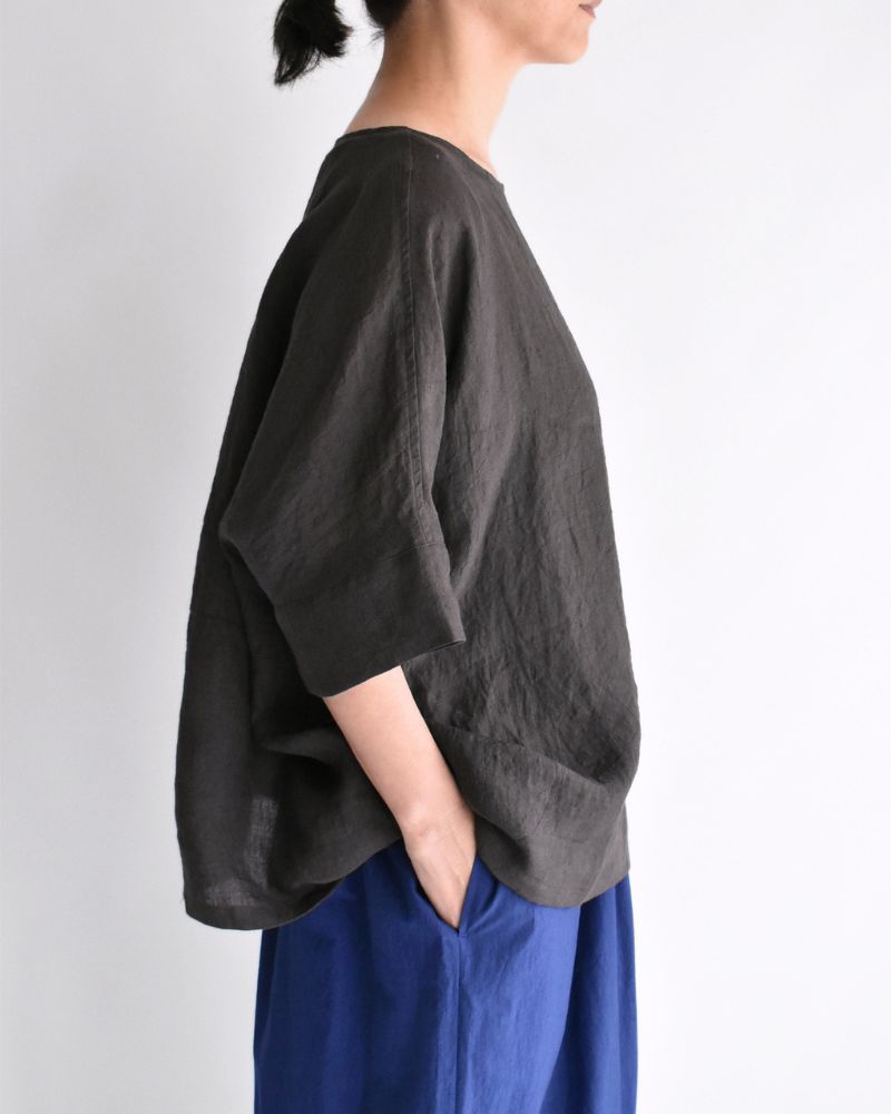 ボートネックワイドブラウス（LINEN） Brown