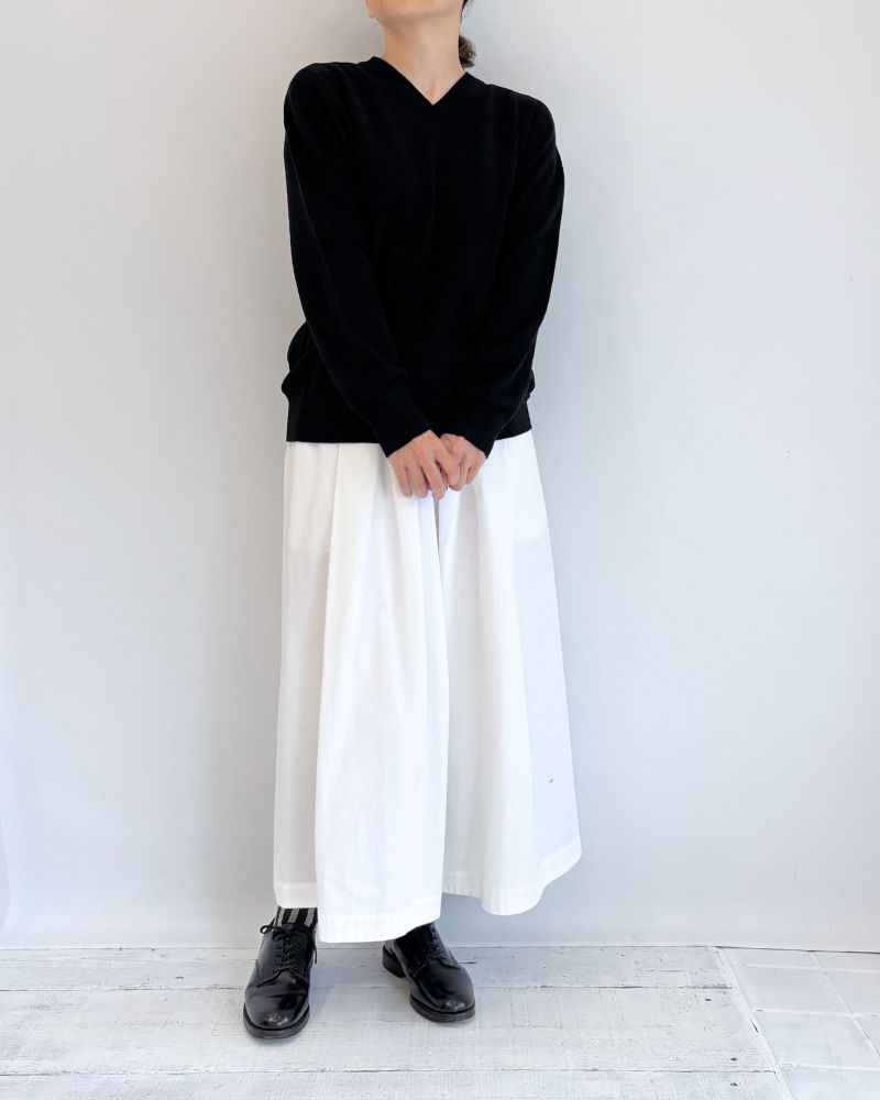 GINNY Vネックニットプルオーバー Black