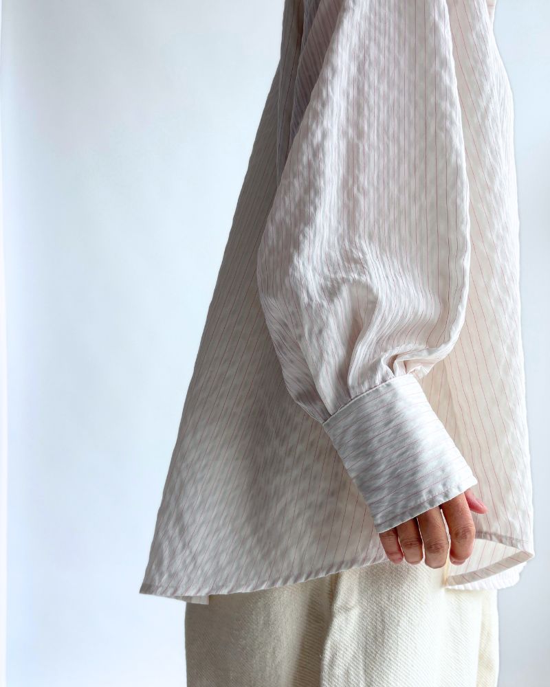 シアーストライプシャツ 'TESSA' OffWhite