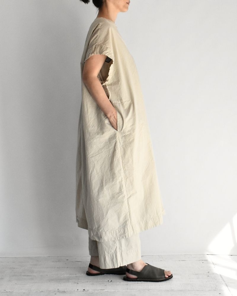 シュリンクワンピース Beige
