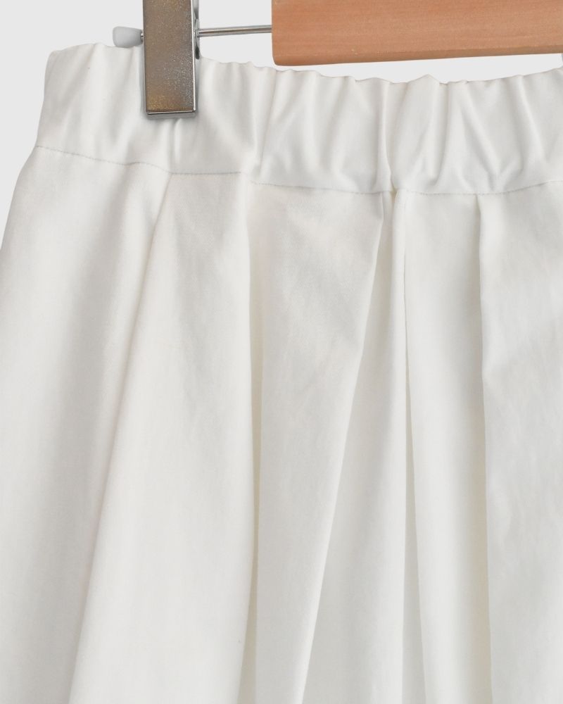DOLLY-TWILL タックスカート White