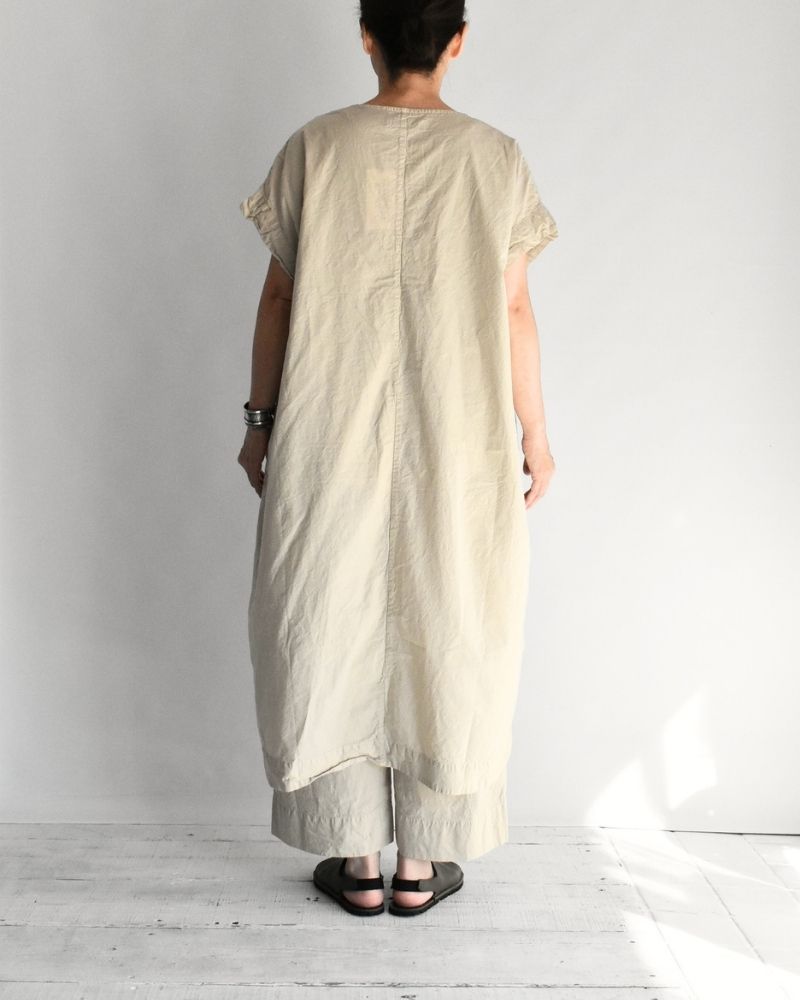 シュリンクワンピース Beige
