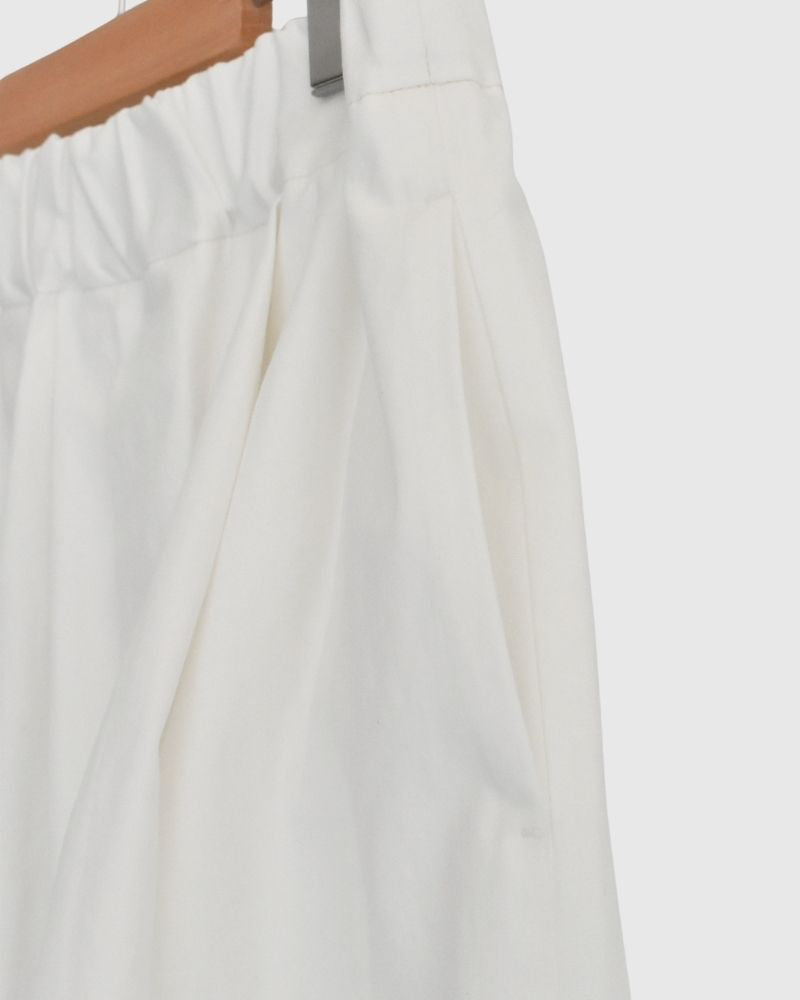 DOLLY-TWILL タックスカート White