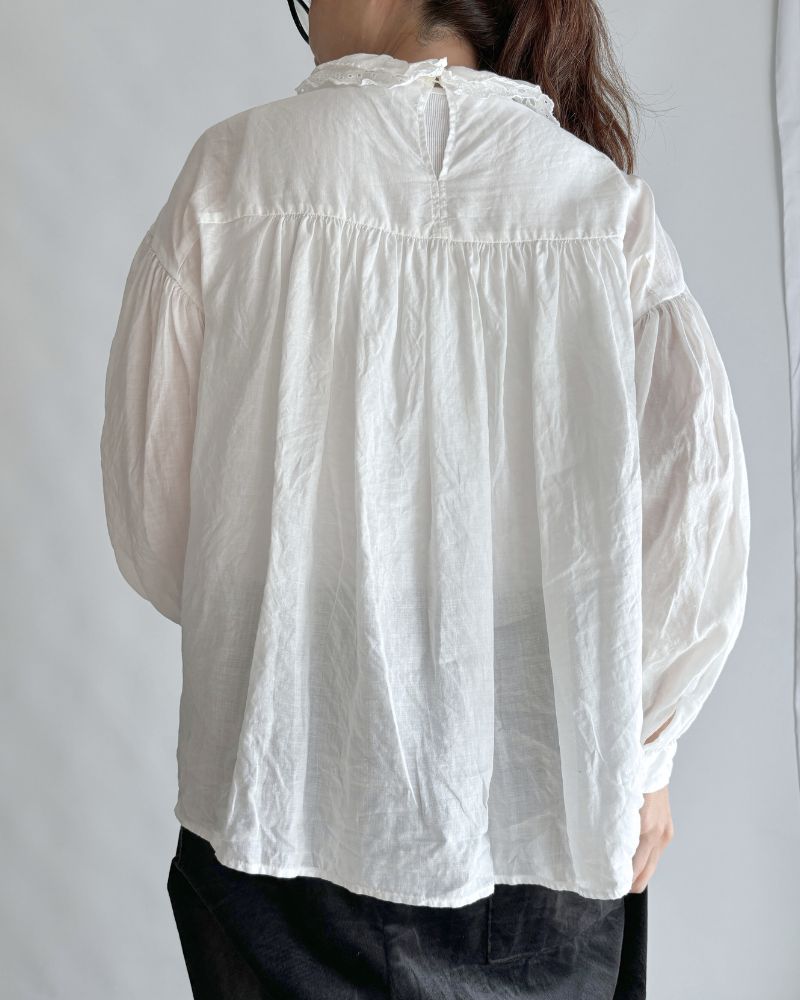 DOUBLE FRILL SCALLOPED COLLAR BLOUSE PureWhite