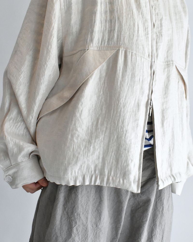 シャイニー フーディブルゾン OffBeige