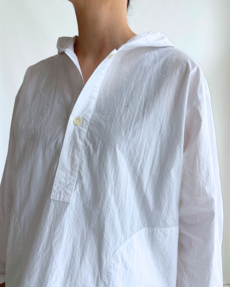 フーディ プルオーバーシャツ White