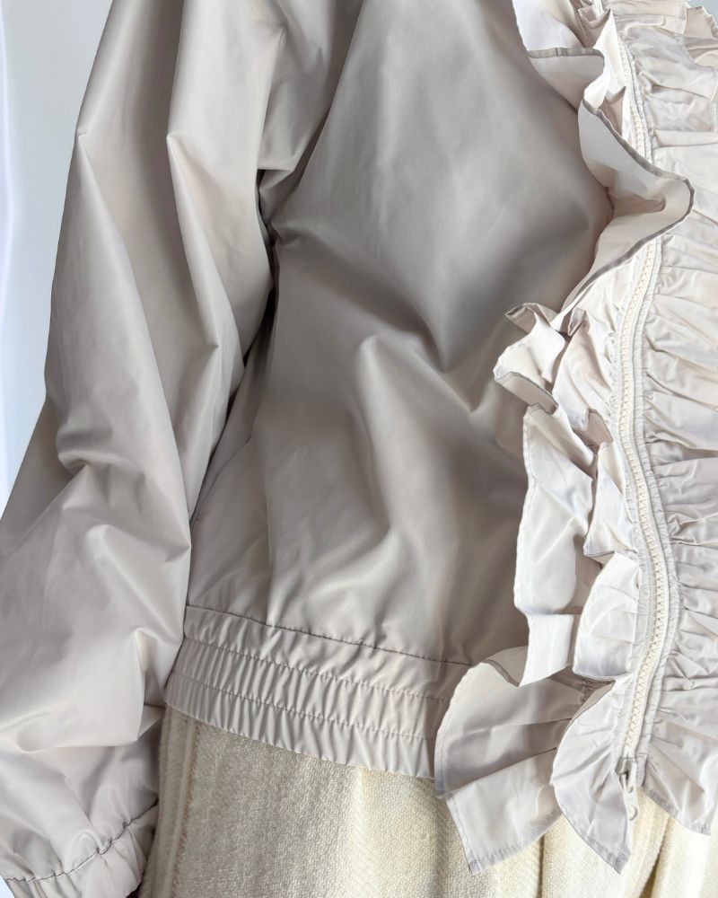 フロントフリル ZIPUP ジャンパー IceGray