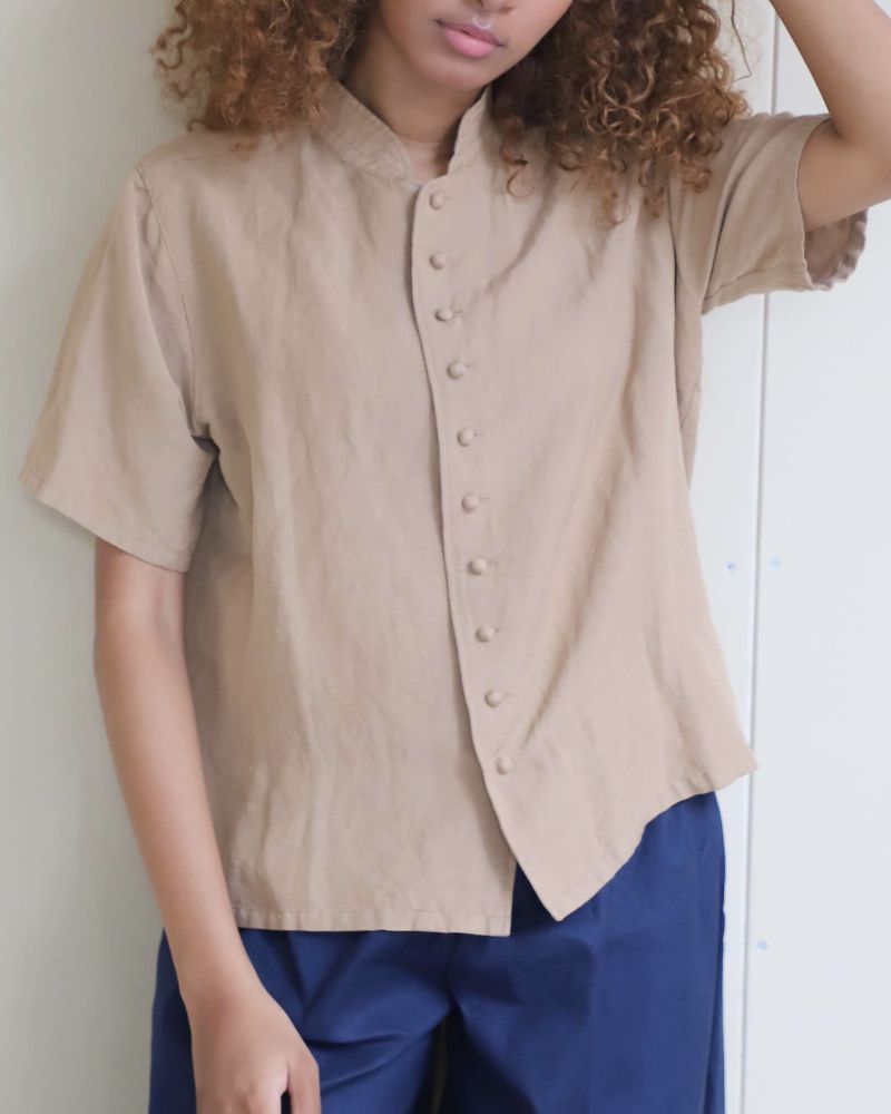 【予約】S/S 8T003 スタンドカラー半袖シャツ（3月）