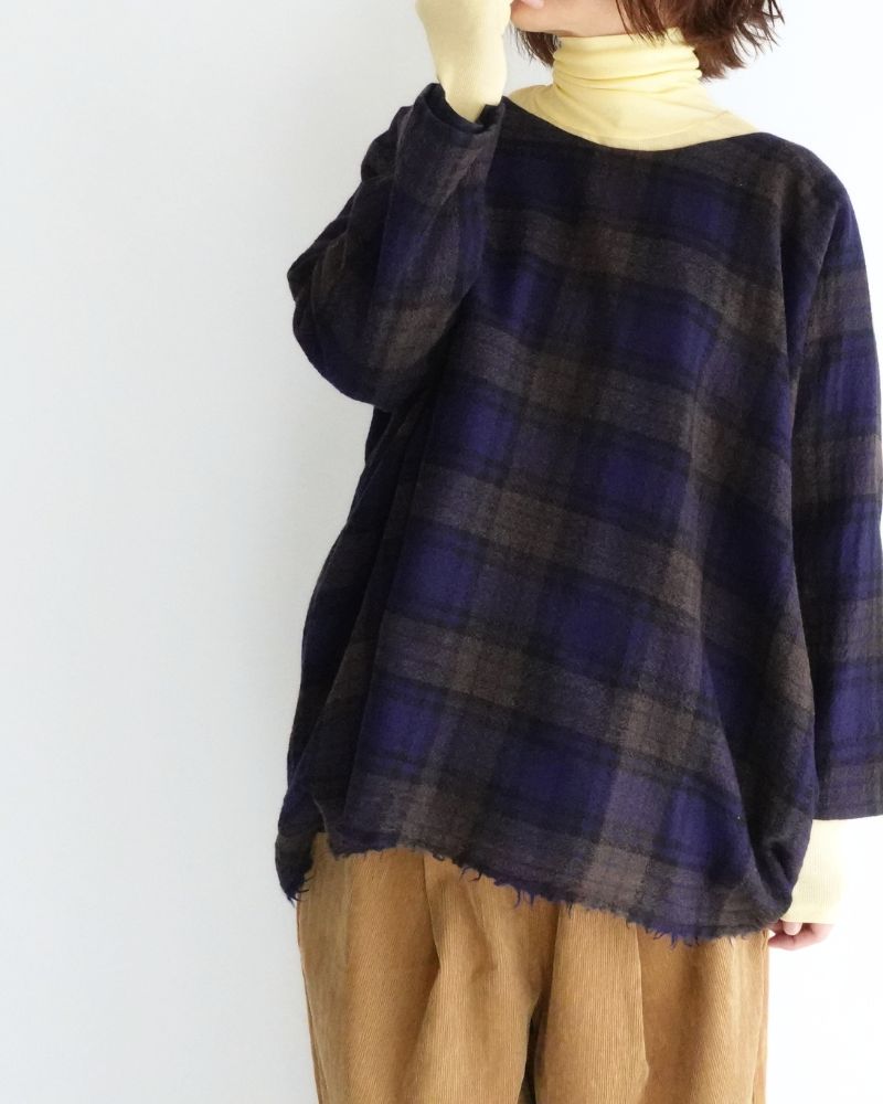タートルネックプルオーバー Yuzu