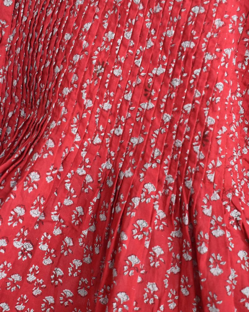 CREW-NECK BUTTON F/SLEEVE SHIRT WITH PINTUCK Red