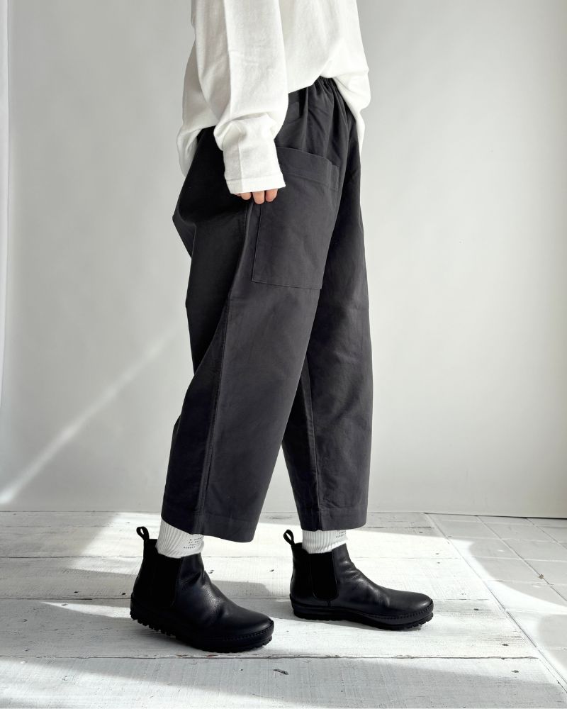 アシンメトリーベイカーパンツ（モールスキン） DarkGray