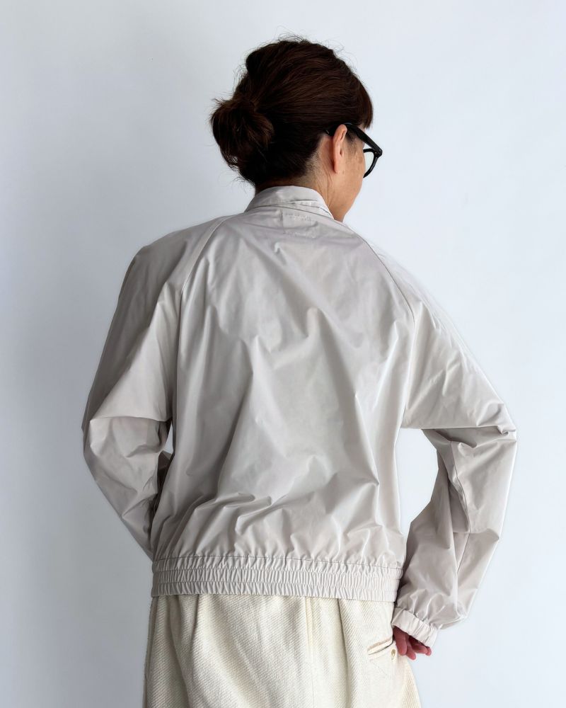 フロントフリル ZIPUP ジャンパー IceGray