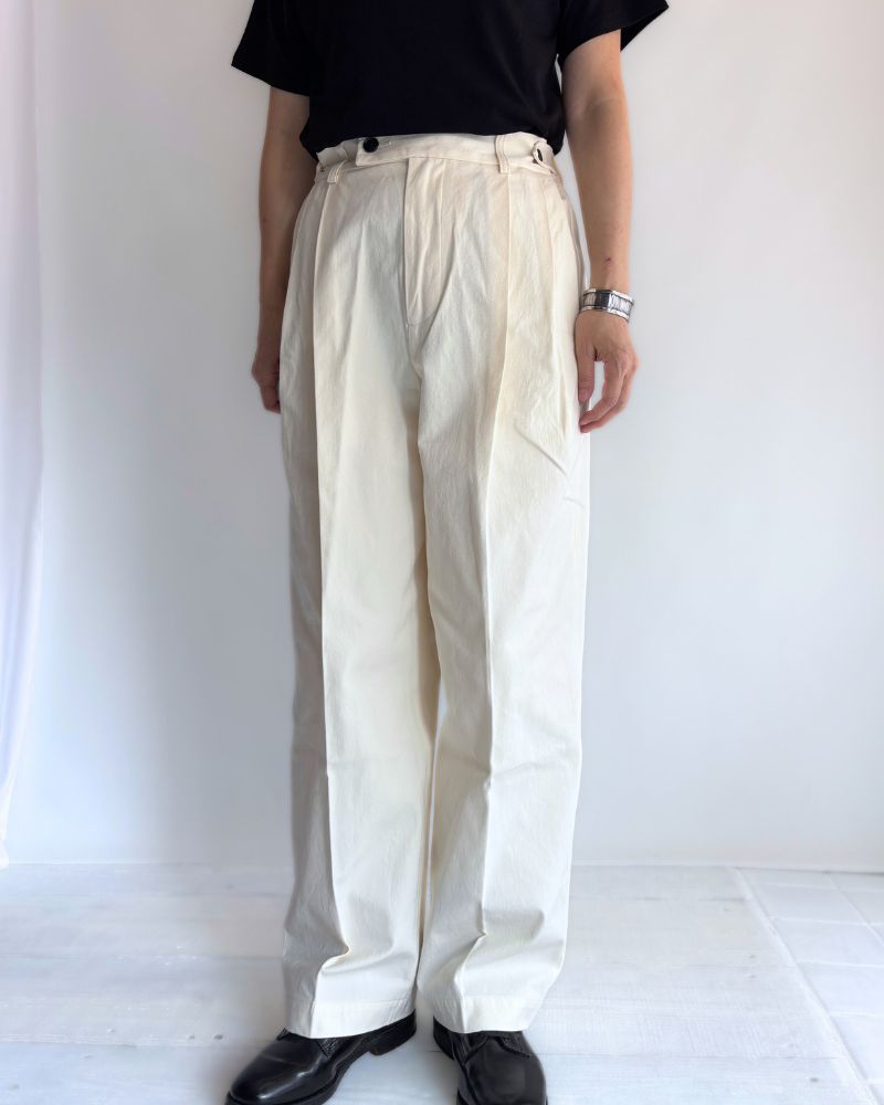 KARL-CHINO センタープレスパンツ OffWhite