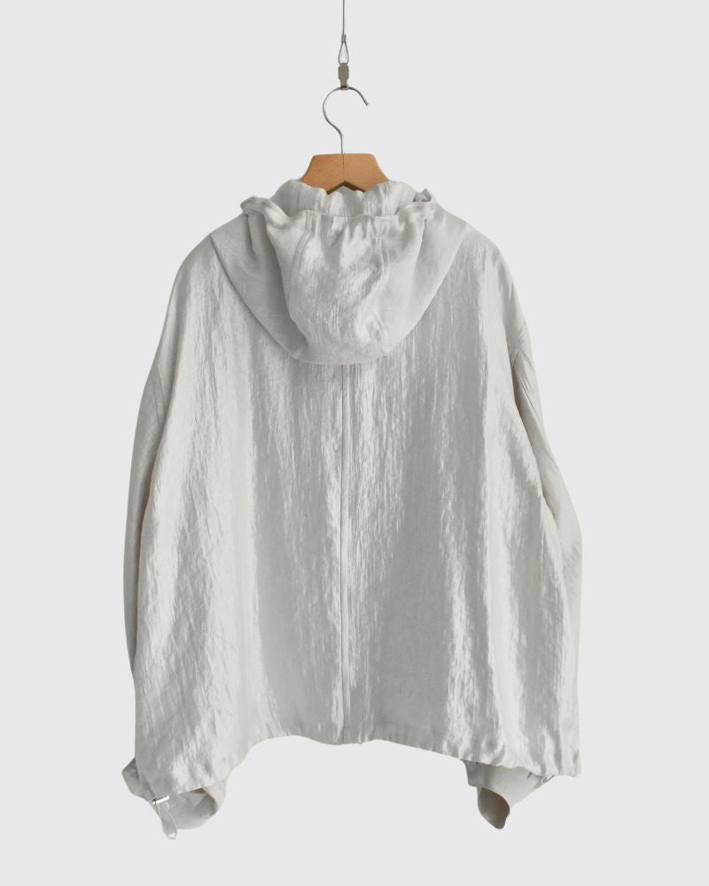 シャイニー フーディブルゾン OffBeige