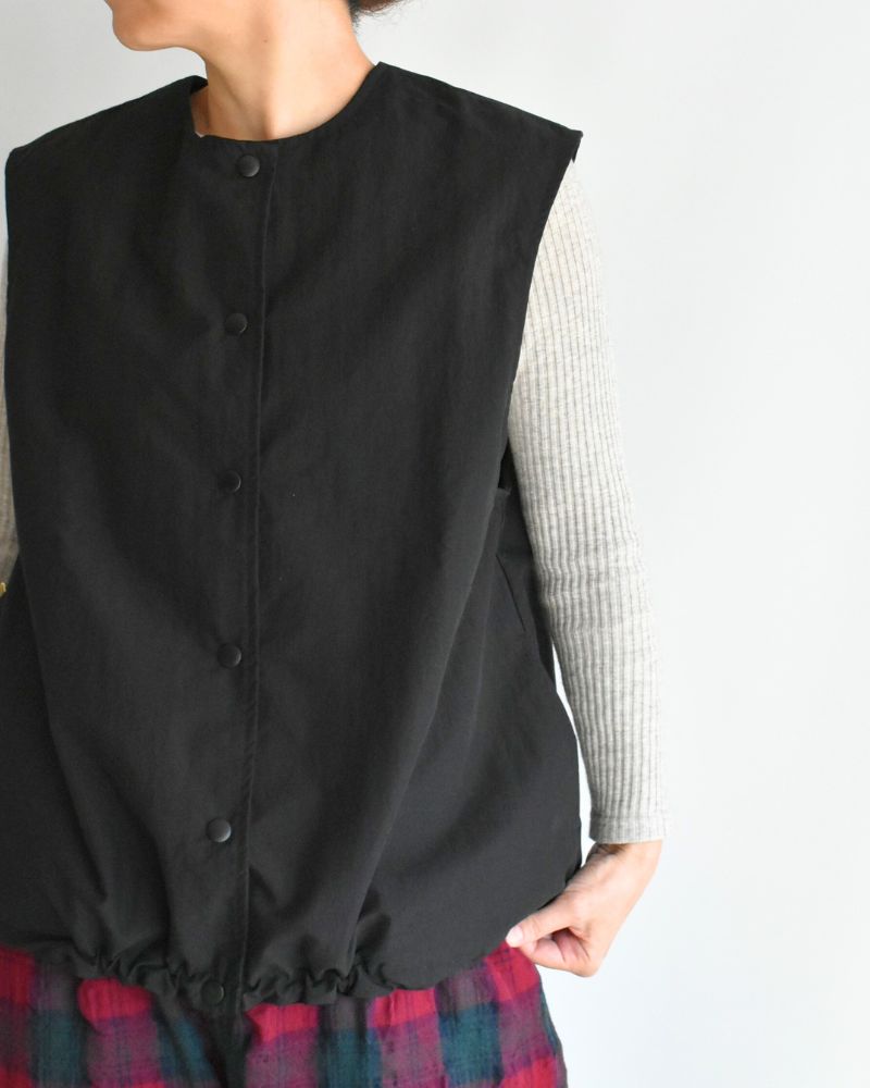 REVERSIBLE MOUNTAINEER VEST VintageBlack