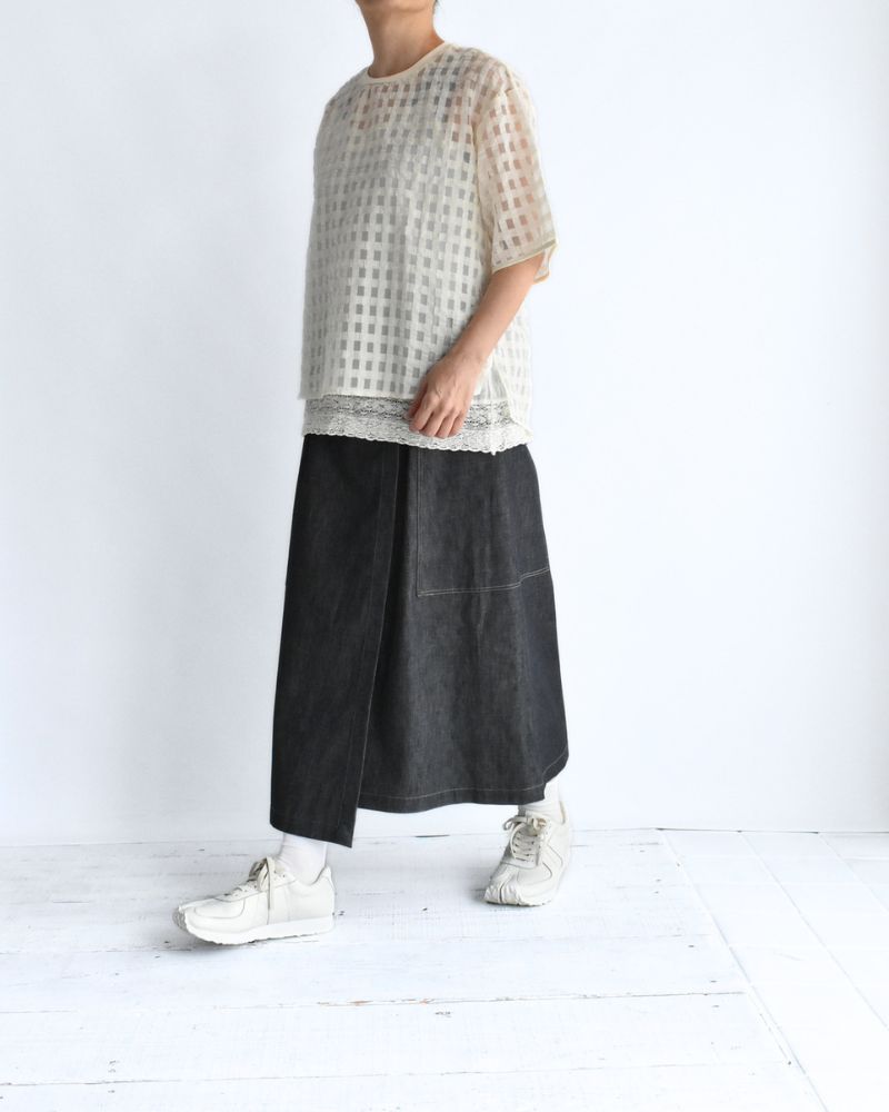 シアーチェッククルーネックトップス 'MEHINA' Off