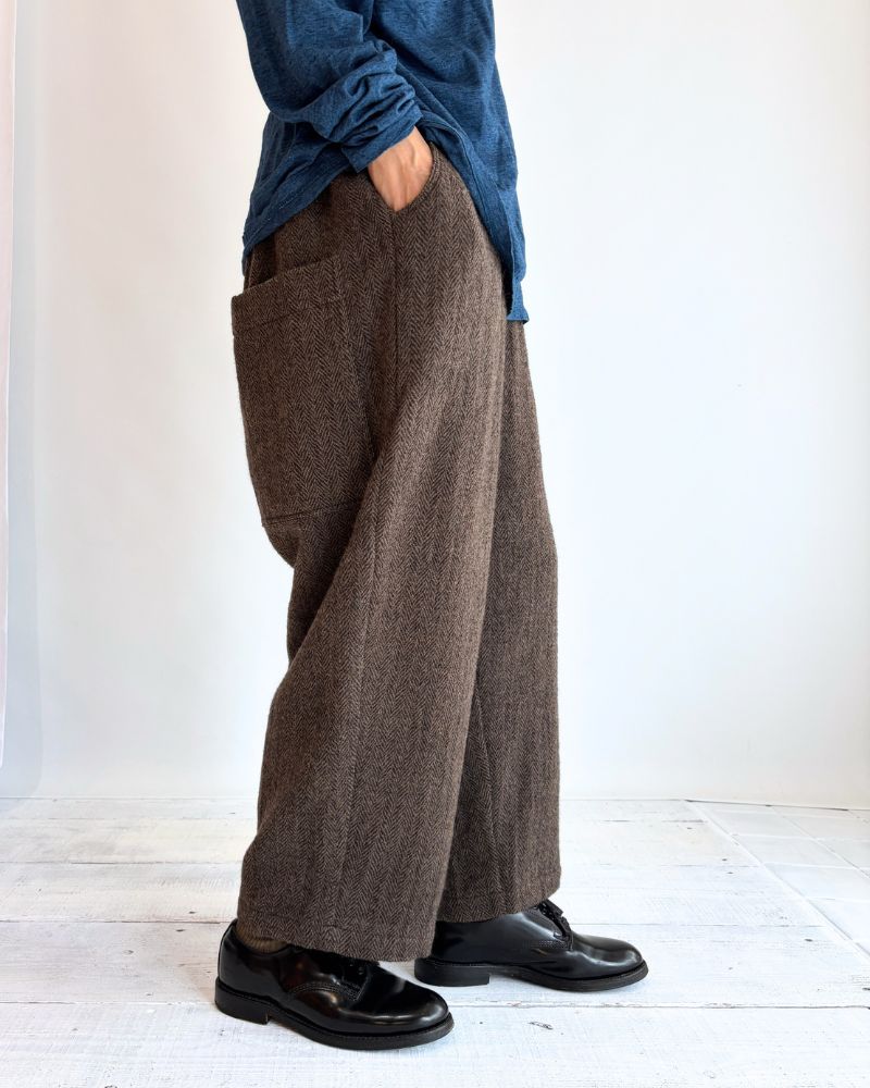 ichi Antiquite's ウールヘリンボーンパンツ Brown｜ワイドシルエット