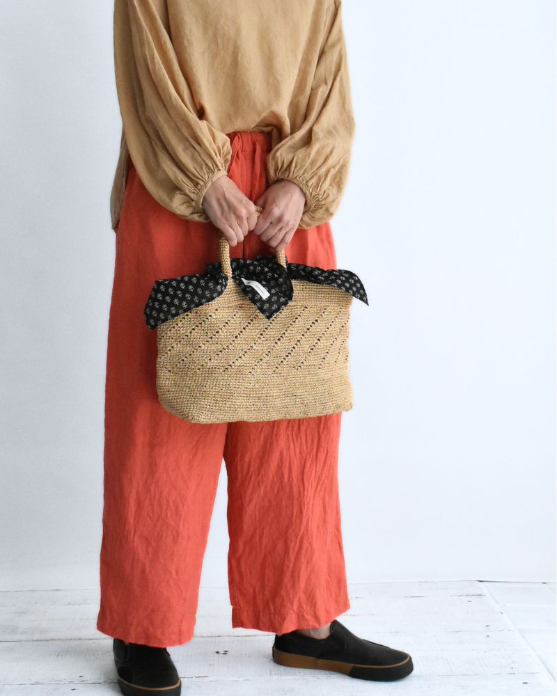 アンティークローズジャカードモダニストブラウス AntiqueBeige