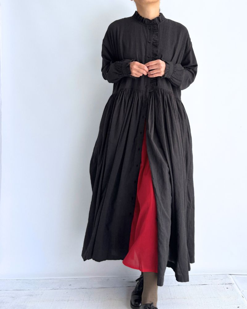 FRILL COLLAR SHIRT DRESS WITH RAJASTHAN GATHER Black