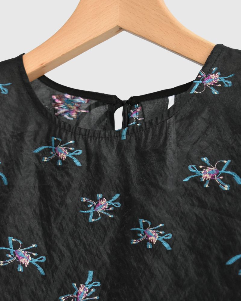 バックオープン シアーフラワーブラウス Black/Blue