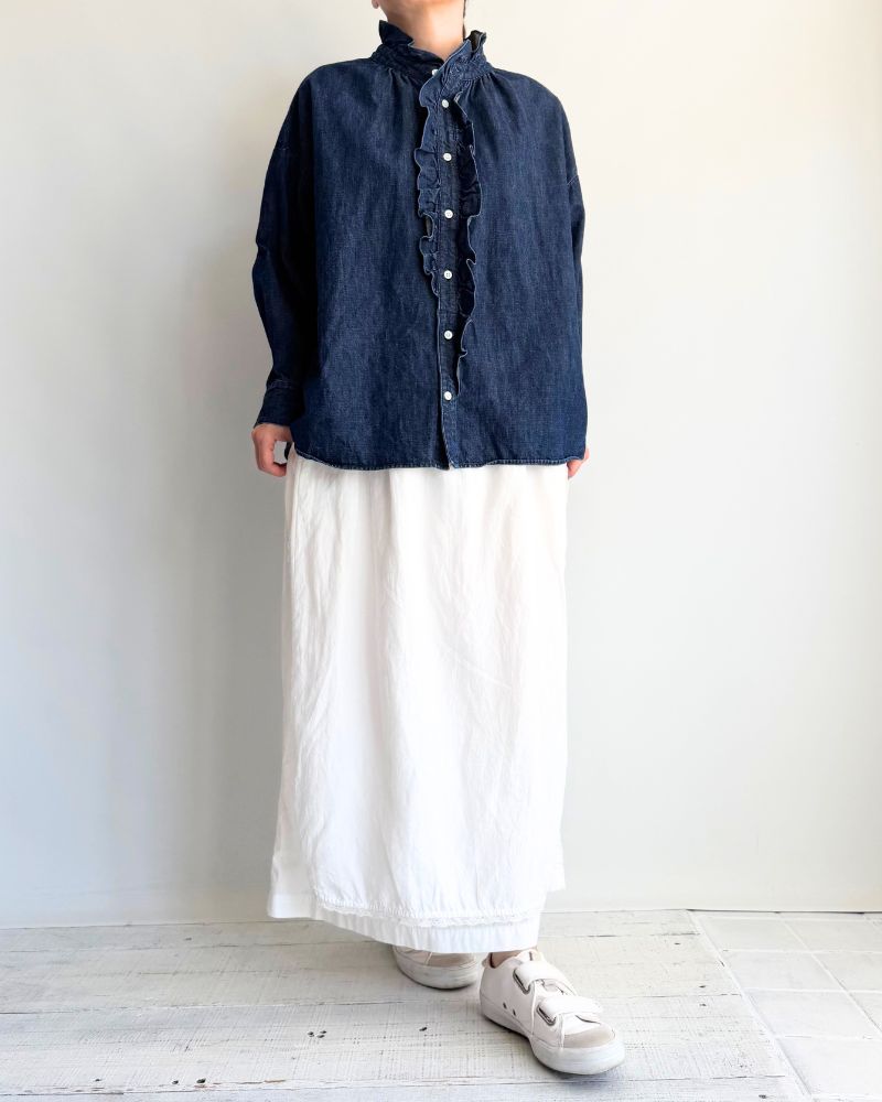 【予約】 F/W LA 518 オーディナリーデニムフリルブラウス（9月末 - 10月初旬）